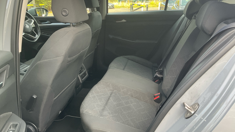 Volkswagen Golf 1.5 TSI Life 5dr Petrol Hatchback